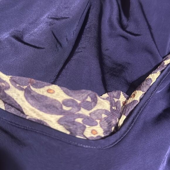 Elegant Dark Purple Women's Top - Picture 3 of 4